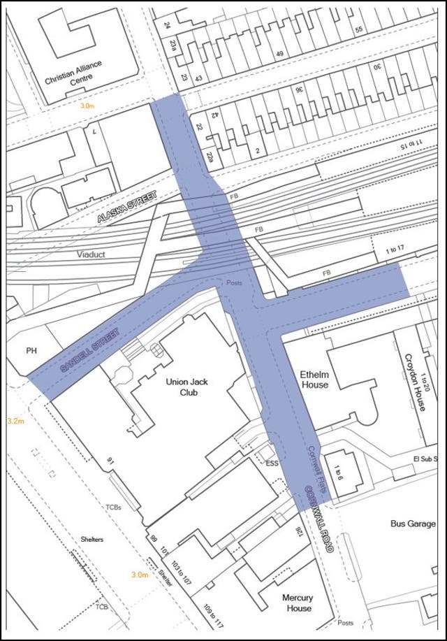 London Riots Map Where Tommy Robinson and counter protest will take place in London this ...