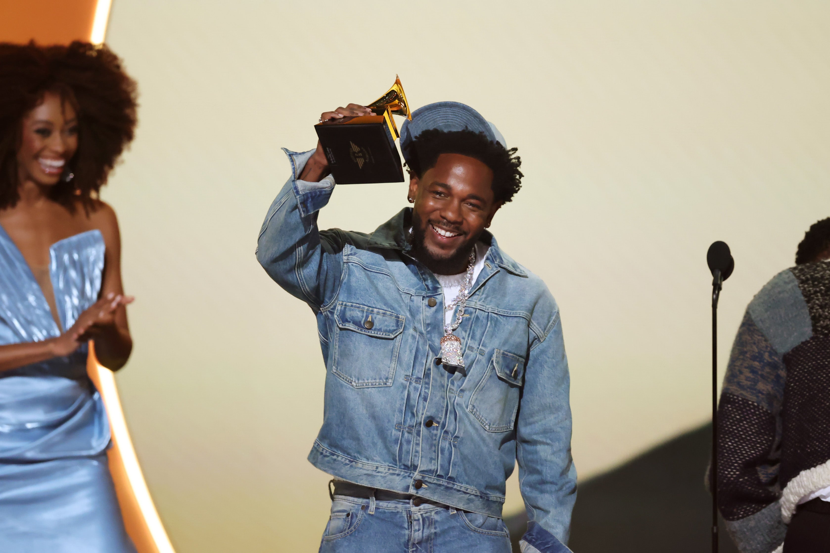 Kendrick Lamar celebrates winning Record of the Year at the 2025 Grammys