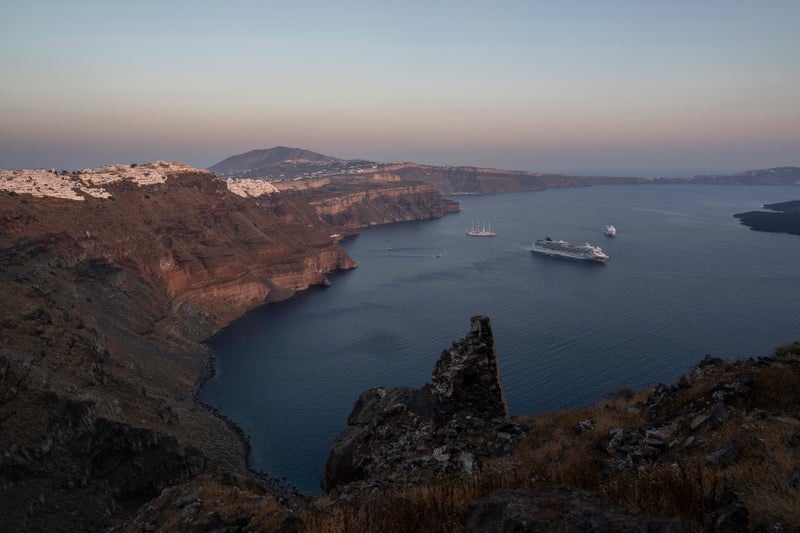 Emergency crews deployed on Santorini as an earthquake swarm worries Greek experts