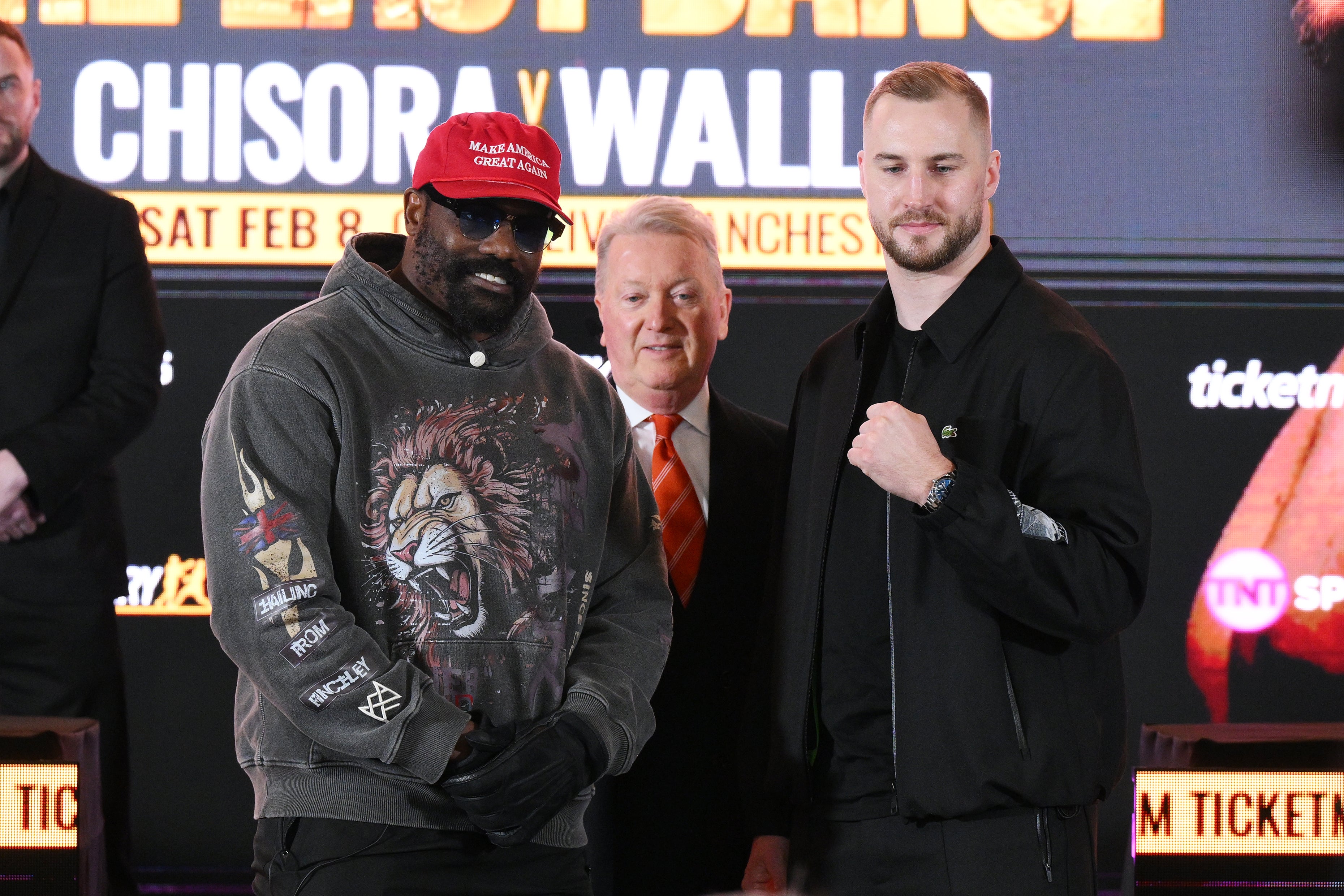 Derek Chisora (left) will aim to emulate Anthony Joshua and Tyson Fury, the only men to beat Otto Wallin