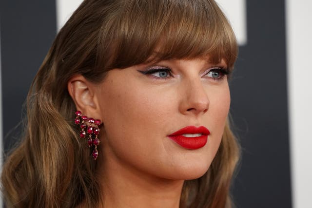 GRAMMY-ALFOMBRA