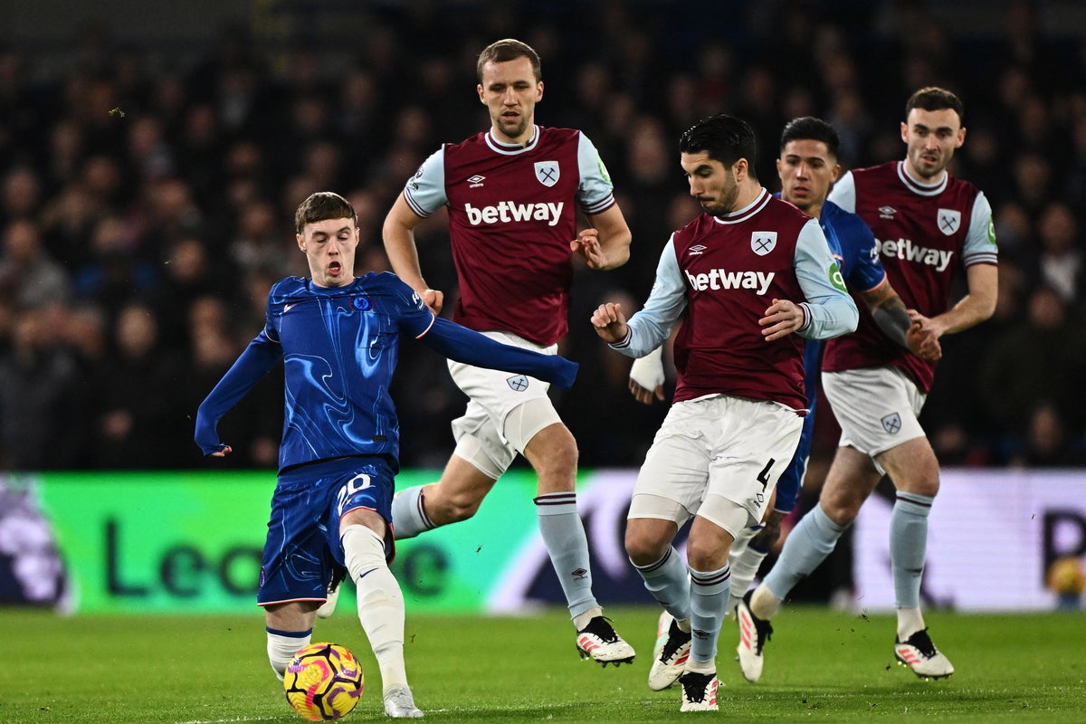 Chelsea Tops West Ham 2-1, Secures Fourth Place