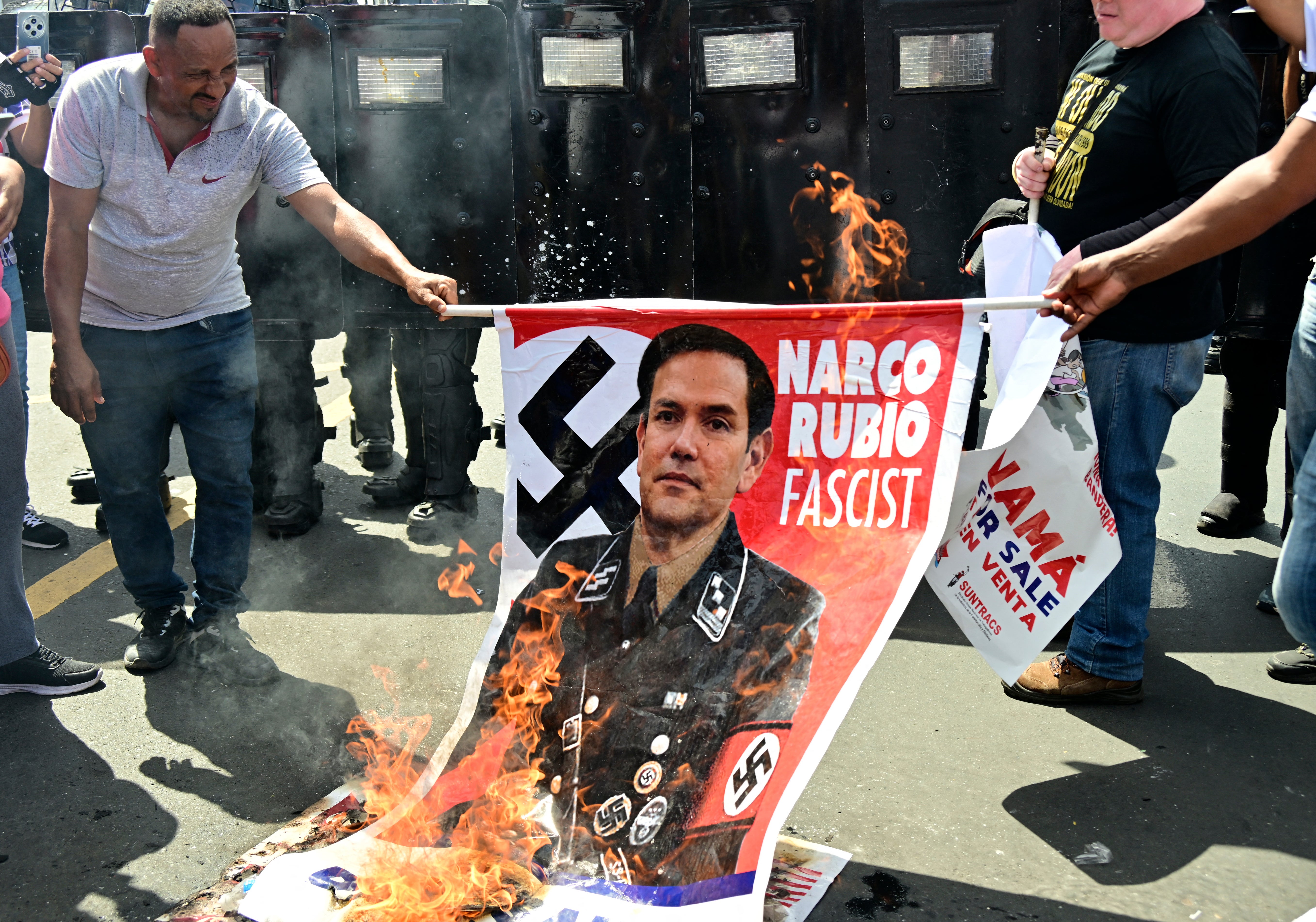 Demonstrators pain  an allusive motion   during a protestation  against the sojourn  of US caput   of authorities   Marco Rubio successful  Panama City