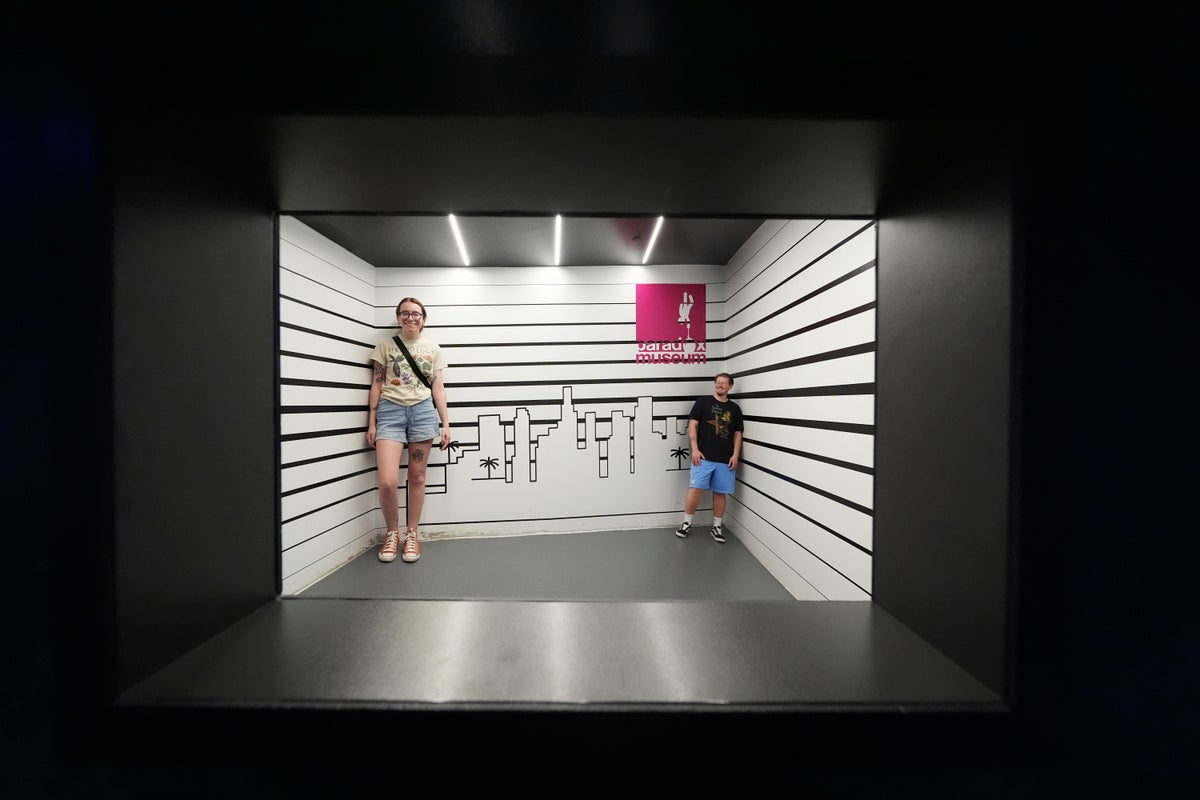 Paradox Museum Miami takes guests through a 21st century funhouse of mind-boggling illusions