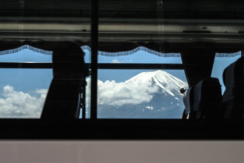 Japan’s first bunk-bed bus allows tourists to skip the hotel