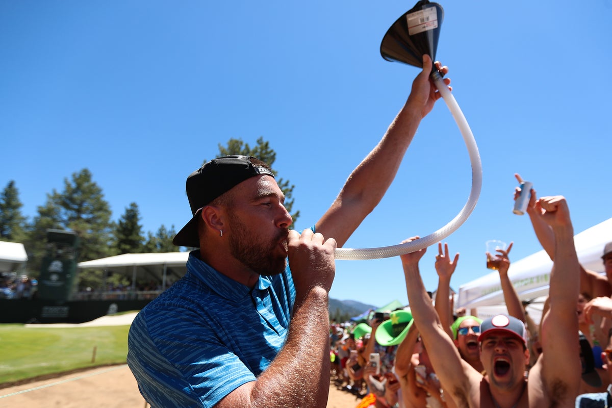 Booze Bowl: Which NFL fans drink the most during the Super Bowl? Booze Bowl: Which NFL fans drink the most during the Super Bowl?