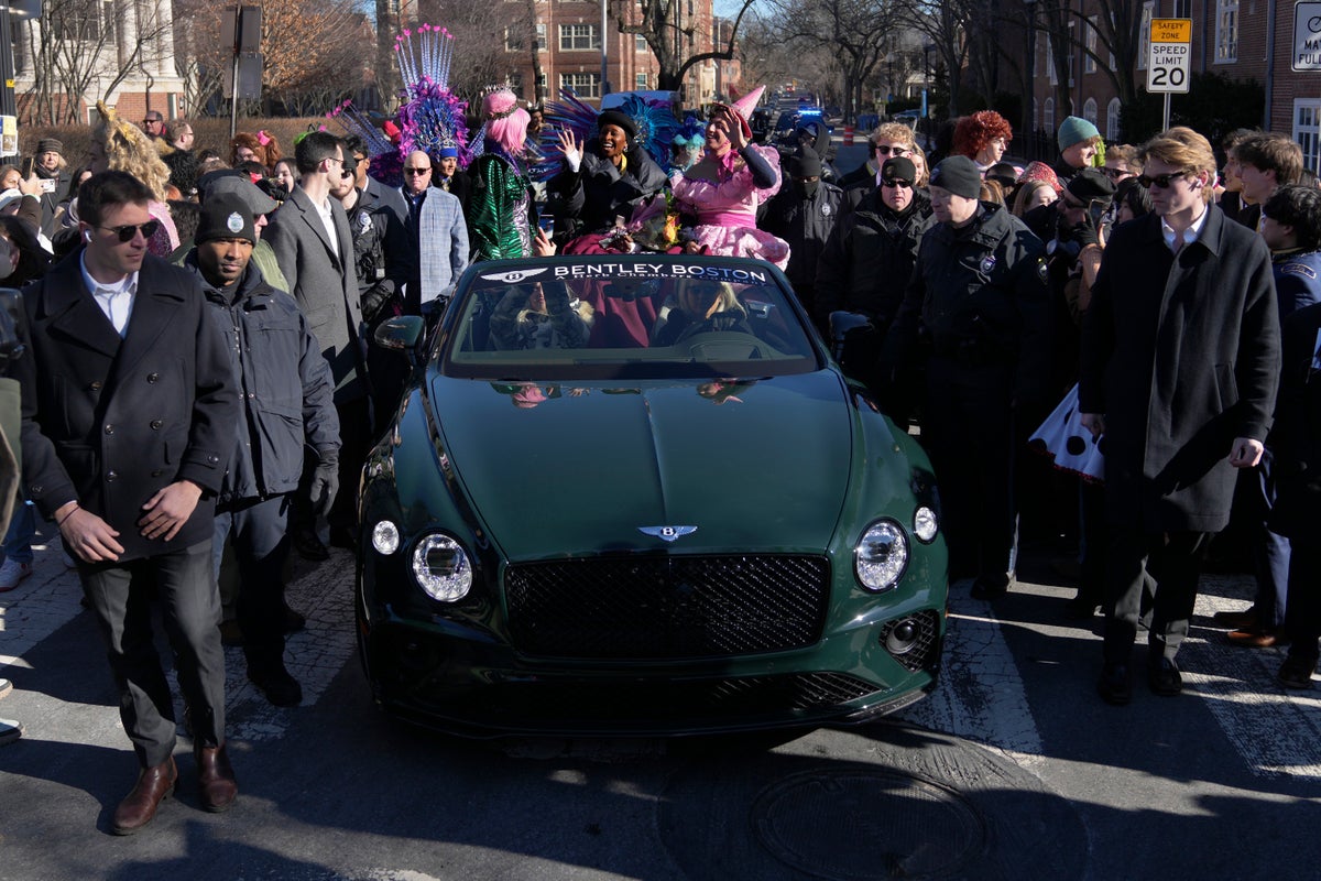 'Wicked' star Cynthia Erivo headlines parade for Harvard's Hasty Pudding Woman of the Year