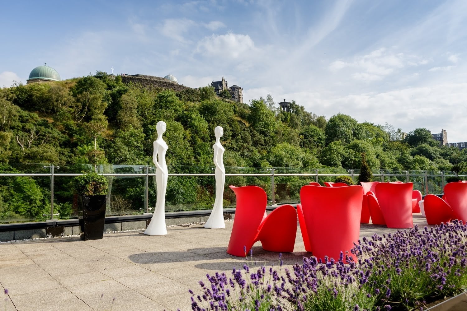 O enorme terraço da telhado da Glashouse-talvez um dos segredos mais bem guardados em Edimburgo