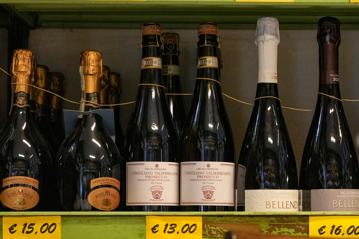 US importers stockpile Italian Prosecco as a hedge against possible Trump tariffs