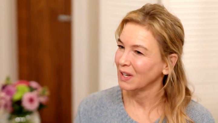 <p>Renee Zellwegger comforts Kate Garraway as GMB host opens up on grief during Bridget Jones interview.</p>