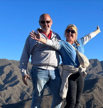 <p>Andrew and Dawn Searle were discovered dead at their French home on Thursday</p>