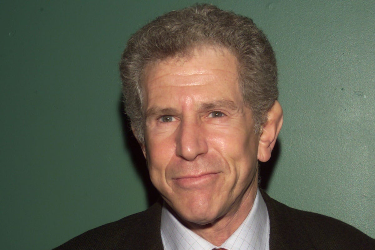 Woody Allen collaborator Tony Roberts dies at 85 | The Independent