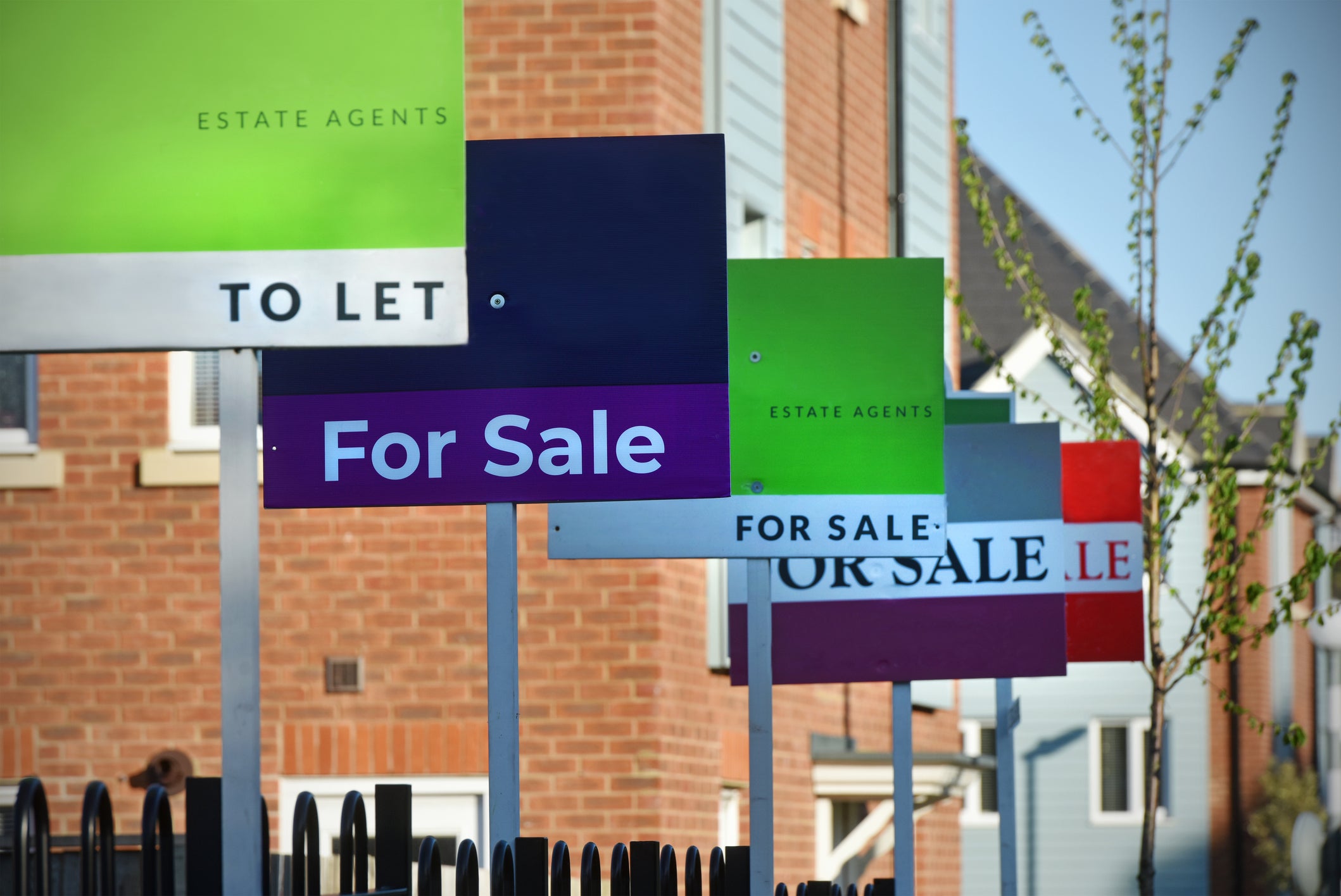 Sellers asked nearly £380,000 on average in May