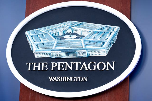 AMN-GEN TRUMP-PENTÁGONO PRENSA