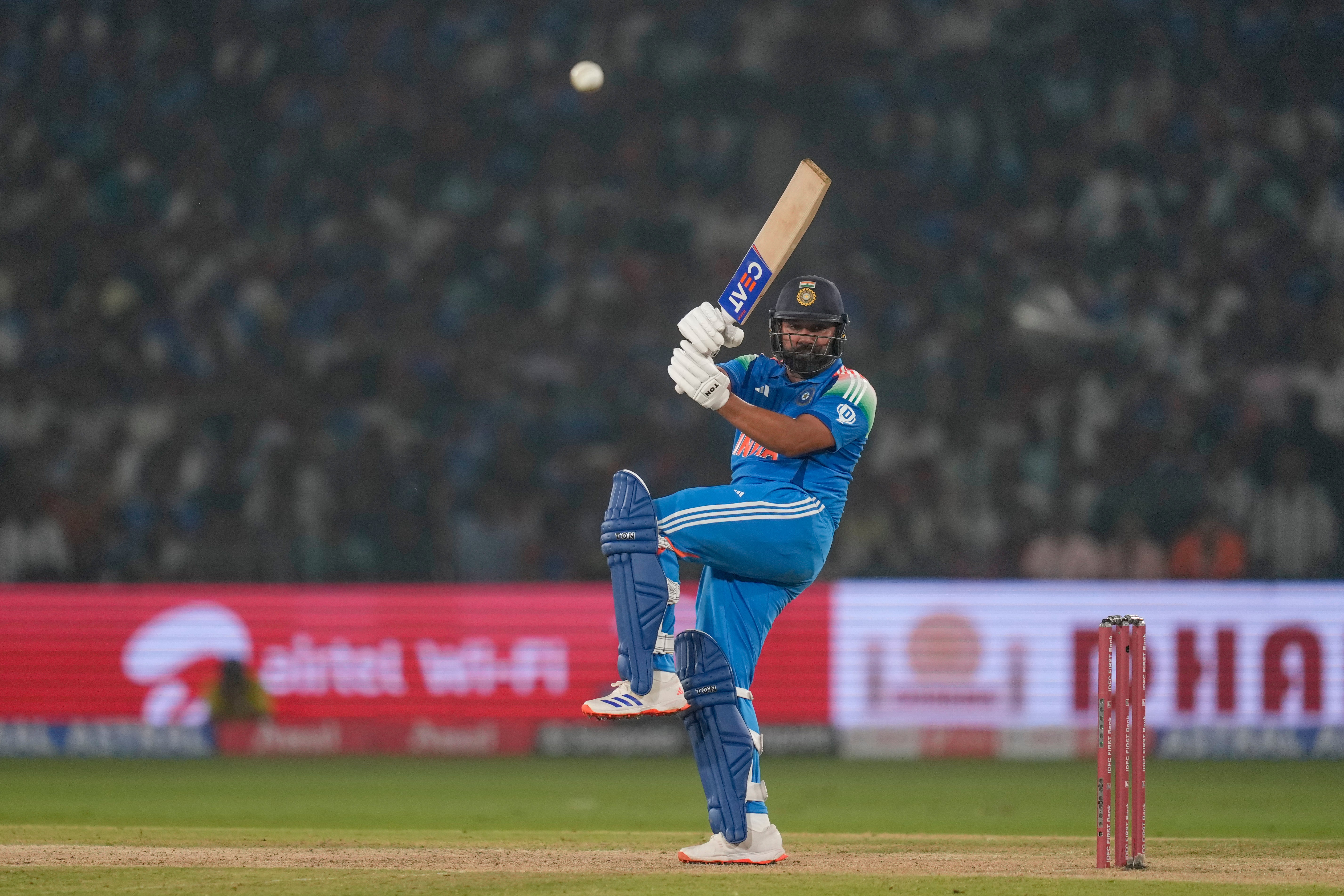 Rohit Sharma ha istituito la caccia di successo dell'India