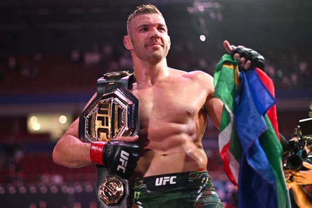 <p>Dricus Du Plessis retained the UFC middleweight title for the second fight in a row</p>