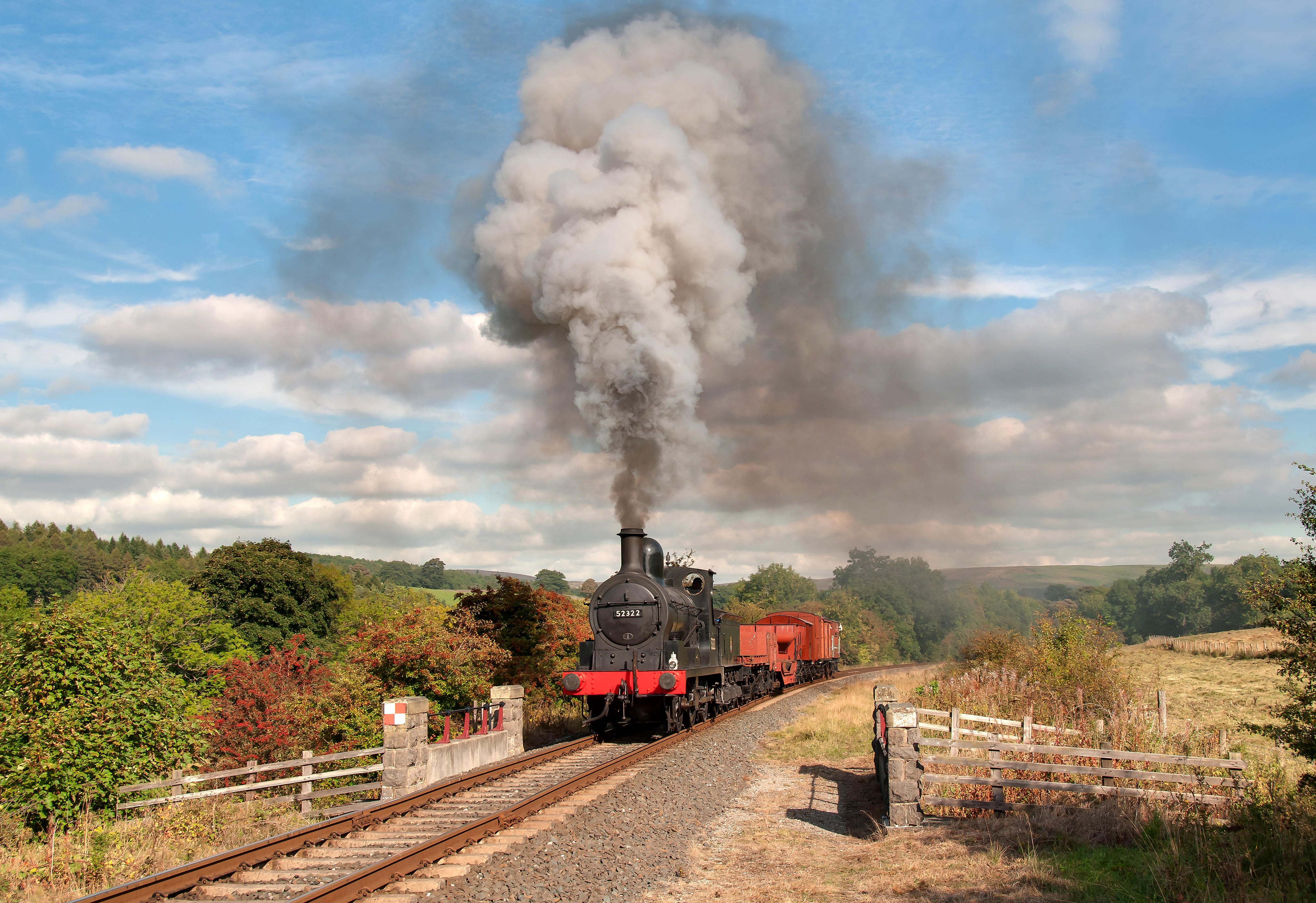 O EMBSAY & Bolton Abbey Steam Railway