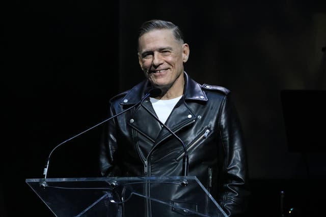 <p>Bryan Adams </p>