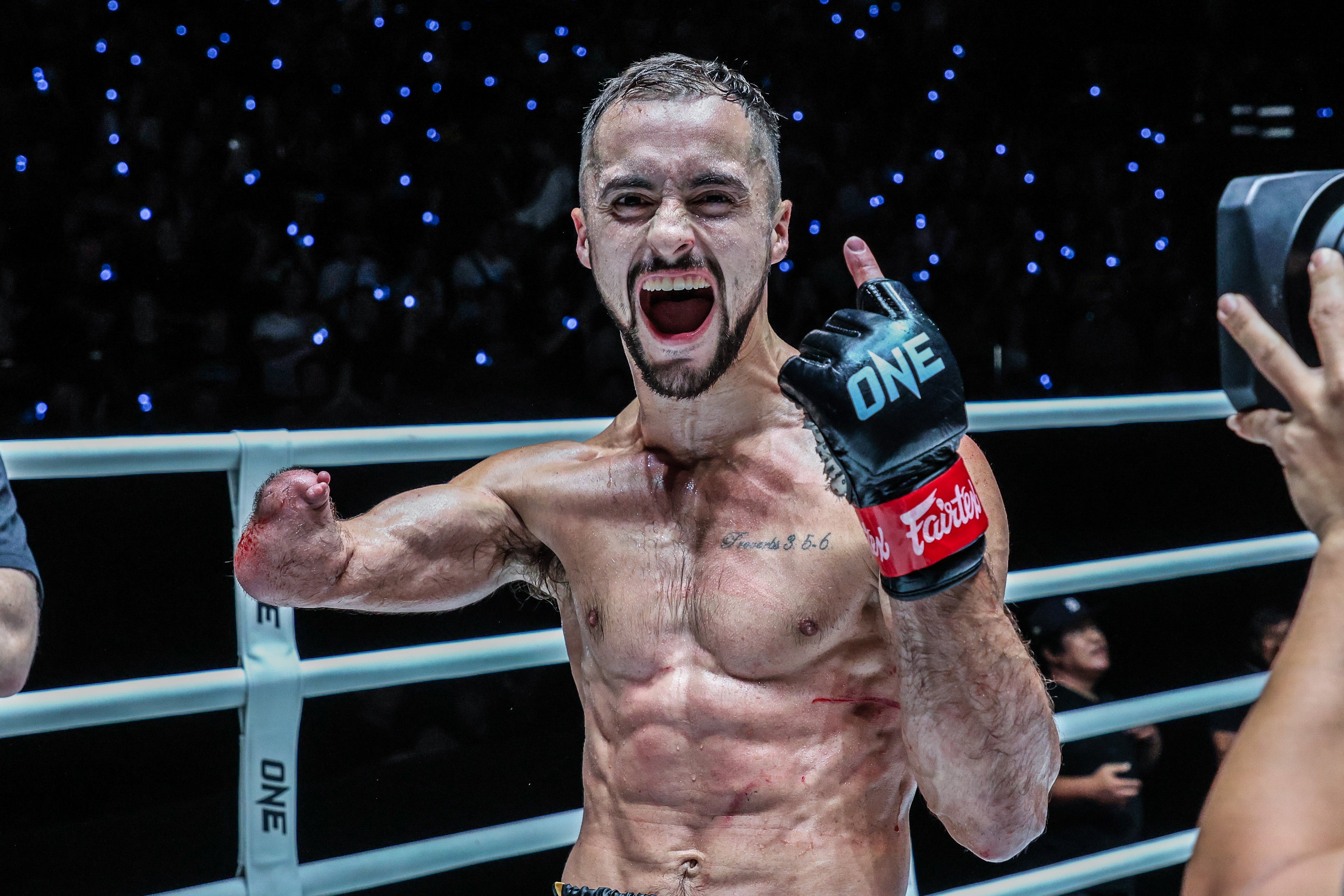 Peacock returns to the ring on 20 February, fighting Shinji Suzuki in Qatar