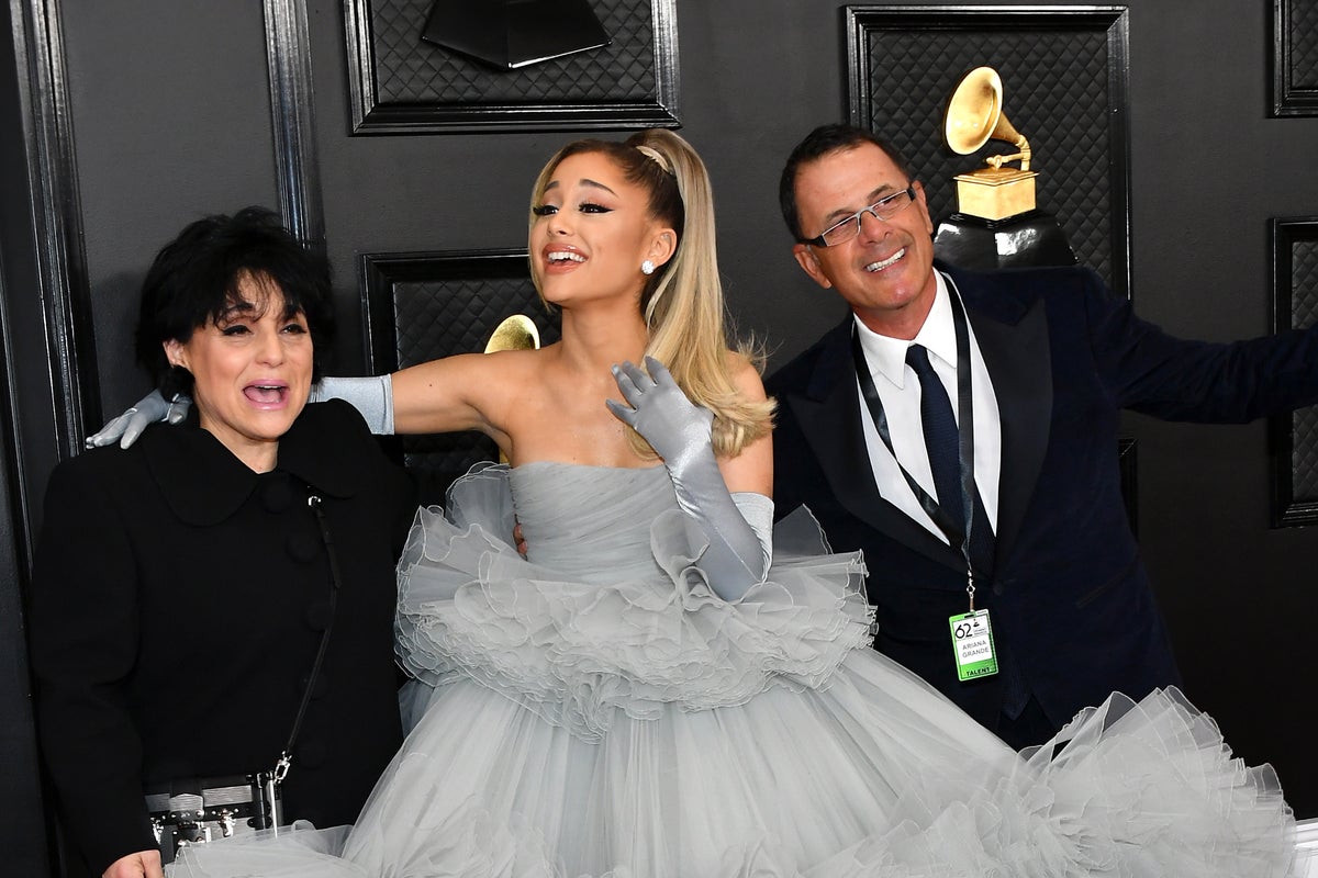 Ariana Grande did a real life ‘Parent Trap’ on her divorced parents and ‘forced’ them to become best friends Ariana Grande did a real life ‘Parent Trap’ on her divorced parents and ‘forced’ them to become best friends