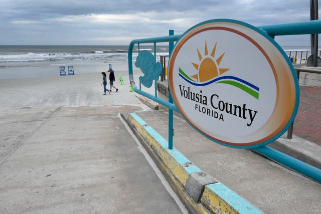 <p>New Smyrna Beach in Volusia County, Florida</p>