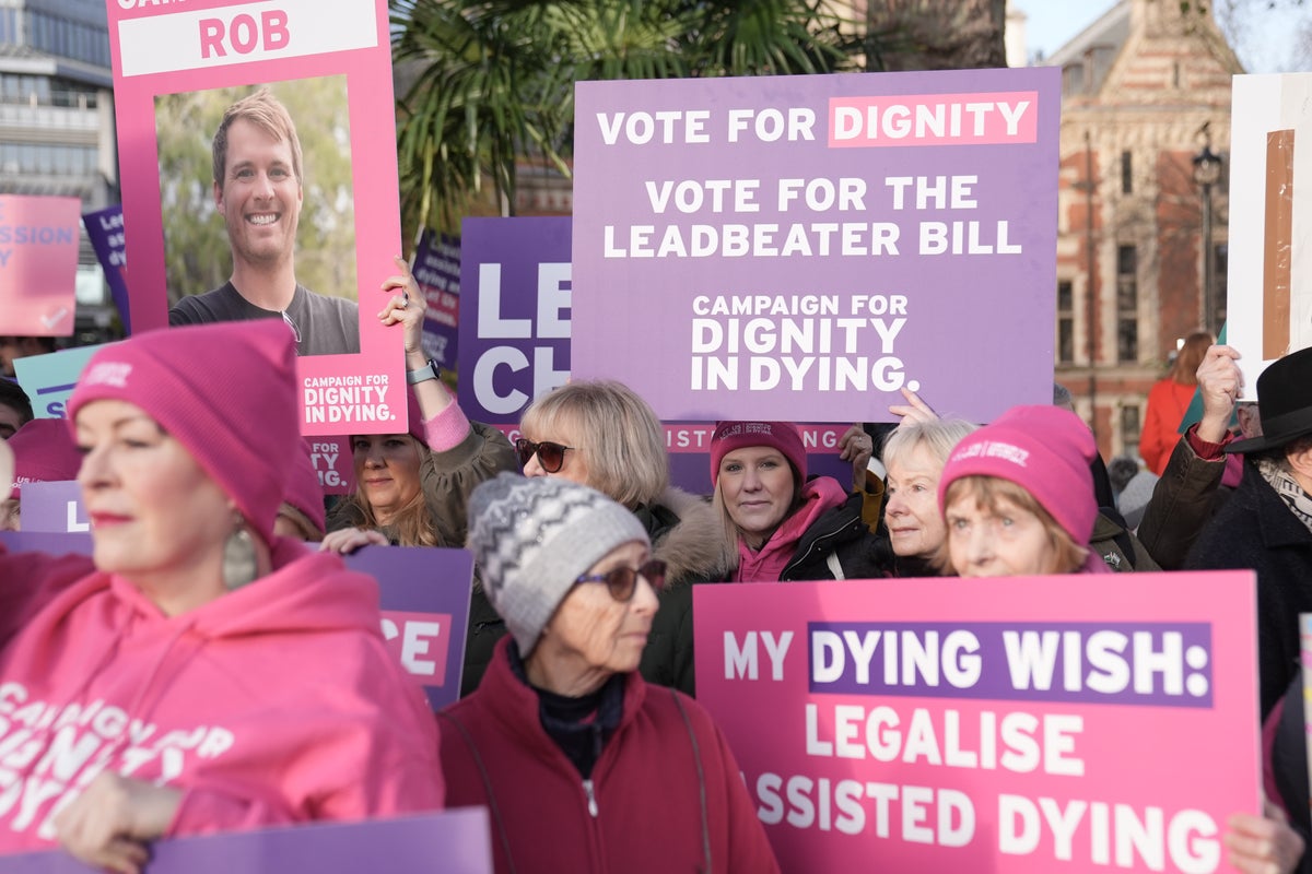 Assisted dying latest: Landmark bill hangs in balance ahead of crucial MPs vote
