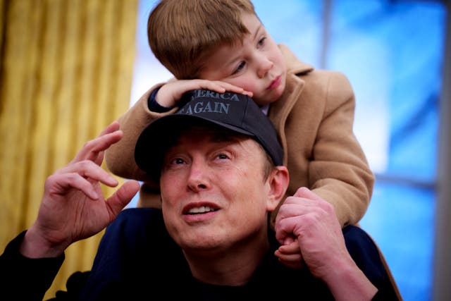 Elon Musk’s son steals show by mimicking his dad during Oval Office ...