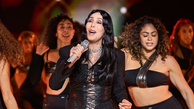 Cher, Lady Gaga, Miley Cyrus, Snoop Dogg: 'Saturday Night Live' concert boasts blockbuster lineup | The Independent