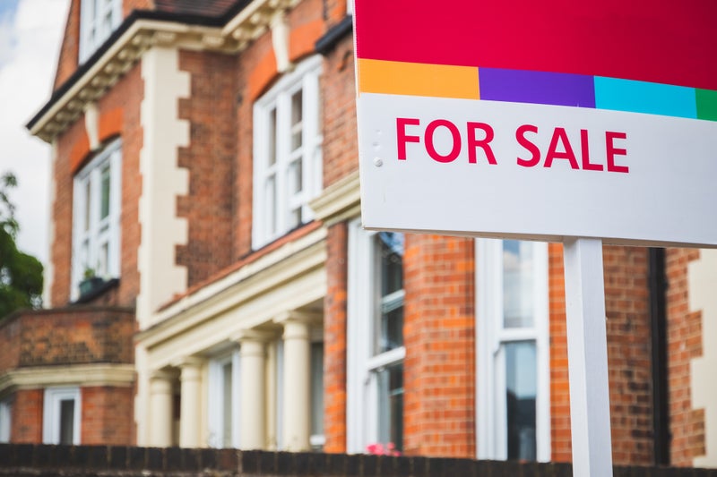 Half a million homebuyers face £11k cliff-edge in race to beat stamp duty changes