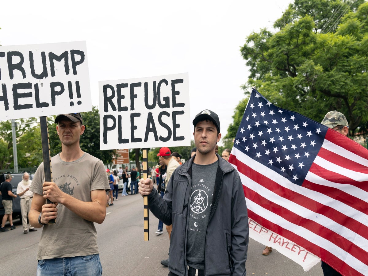 Trump offers fast citizenship to South African farmers after cutting aid  over 'racism against whites' | The Independent