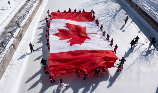 CANADÁ-BANDERA-TRUMP