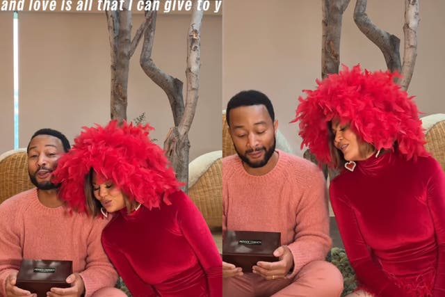 <p>John Legend and Chrissy Teigen sing to the ashes of their late dog Penny</p>