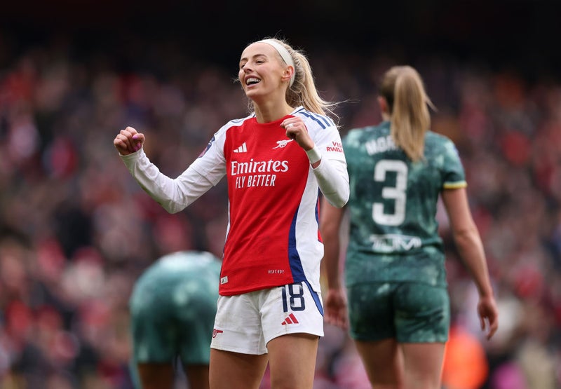 Chloe Kelly called up to England squad as injury replacement after Arsenal return