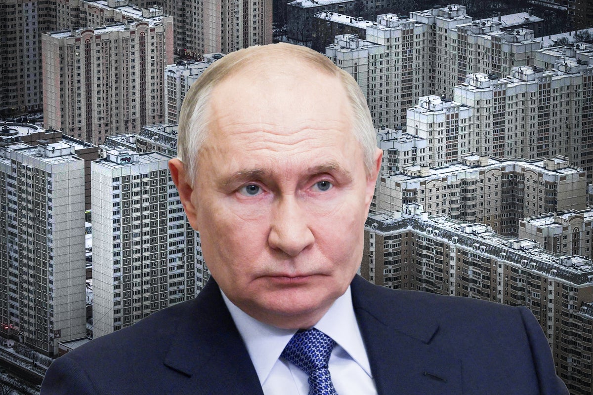 Photo: independent.co.uk Russian Economy on Brink of Collapse as Ukraine War Fuels Fear and Inflation