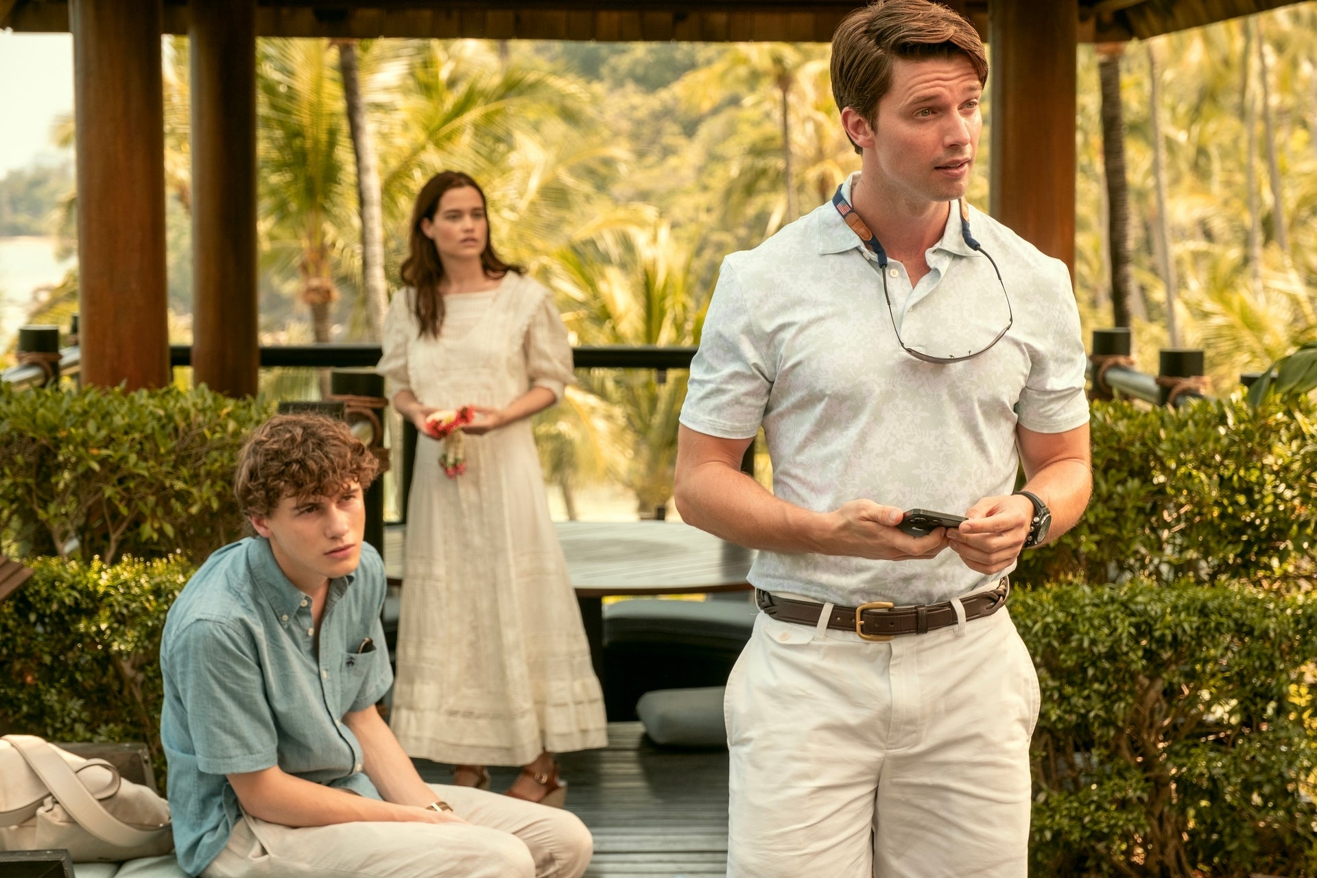 Sam Nivola, Sarah Catherine Hook and Patrick Schwarzenegger in 'The White Lotus'