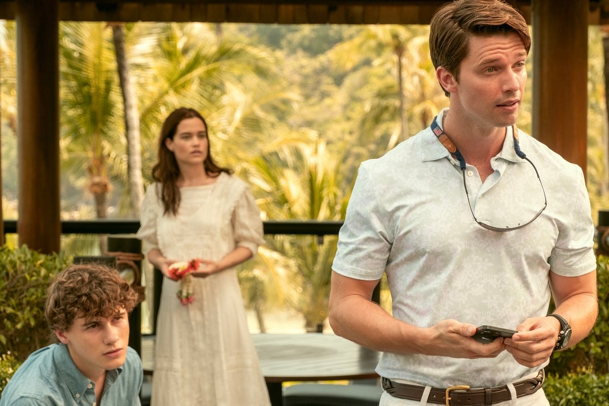 The White Lotus fans disturbed by incestuous context of Patrick Schwarzenegger nude scene The White Lotus fans disturbed by incestuous context of Patrick Schwarzenegger nude scene