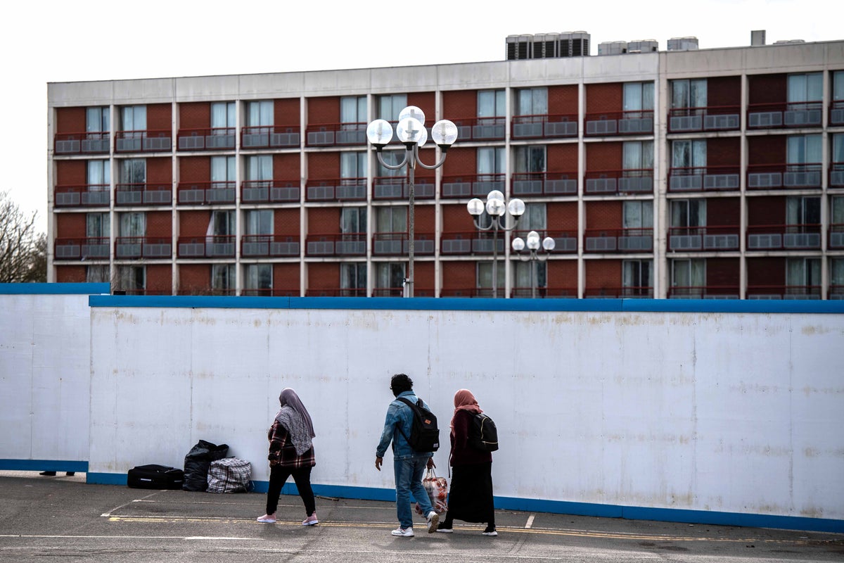 Migrant hotels will be used for four more years despite pledge to close them down, Home Office admits Migrant hotels will be used for four more years despite pledge to close them down, Home Office admits