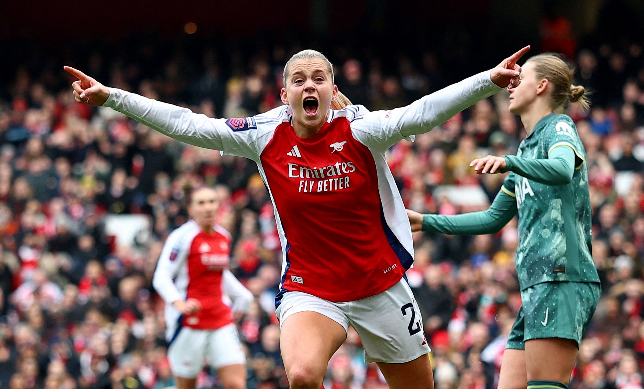 Can Alessia Russo bring her Arsenal form onto the international stage for England?