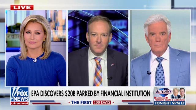 <p>Fox News anchor John Roberts asks EPA administrator Lee Zeldin about the "fraud" he discovered in the form of "$20 billion sitting in a parked car outside a financial institution."</p>