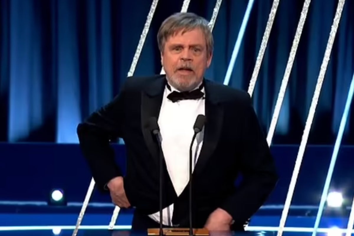 Mark Hamill’s ‘trousers fall down’ in ‘horrifying’ Baftas wardrobe malfunction Mark Hamill’s ‘trousers fall down’ in ‘horrifying’ Baftas wardrobe malfunction