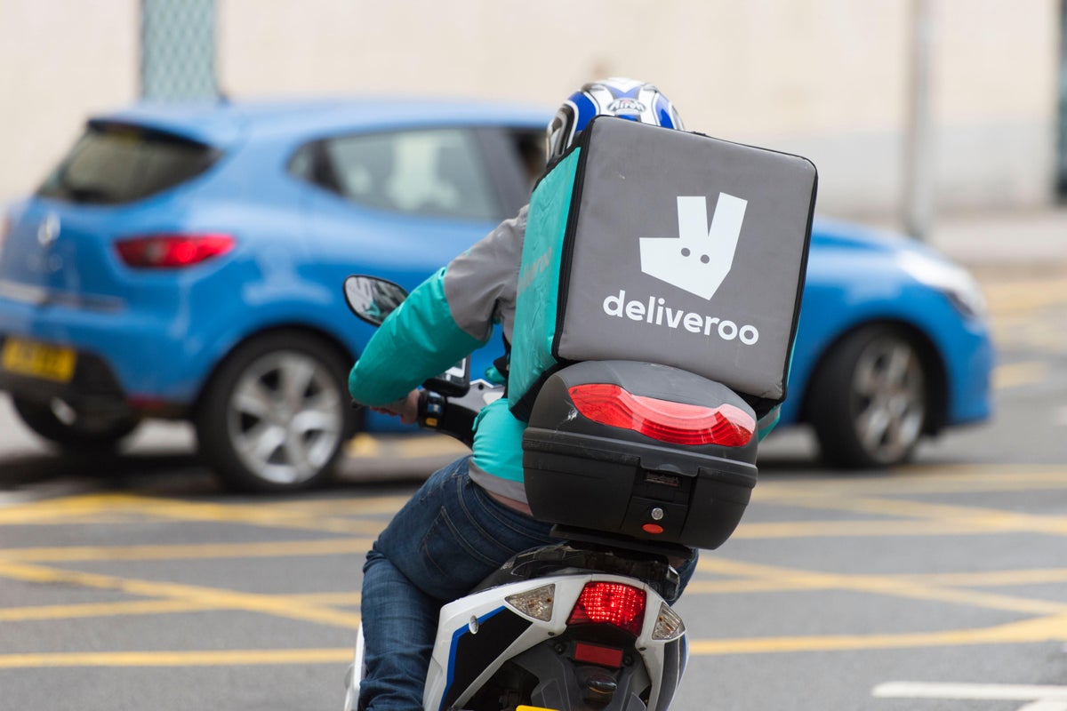 Deliveroo set to be sold to US rival DoorDash in £2.9bn takeover