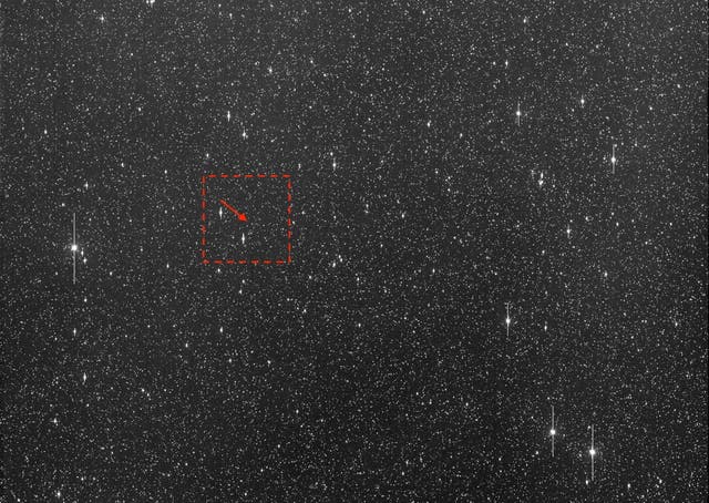 <p>El asteroide 2024 YR4 se descubrió a finales de diciembre y las probabilidades de que impacte en la Tierra han aumentado lentamente. Ahora, una estimación de la IA asegura que podrían ser aún mayor que los valores actuales, a pesar de que los expertos dicen que esperan que disminuyan</p>