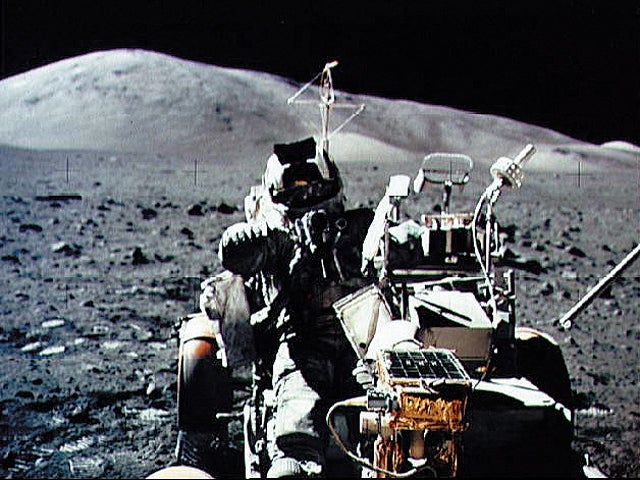 A missão Apollo 17 foi a última vez em 1972 a colocar os pés das pessoas na superfície da lua. Mas poderíamos voltar em breve