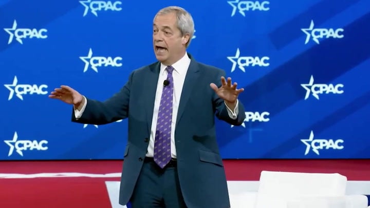 <p>Nigel Farage praises ‘hero’ Elon Musk during speech at US right-wing conference.</p>