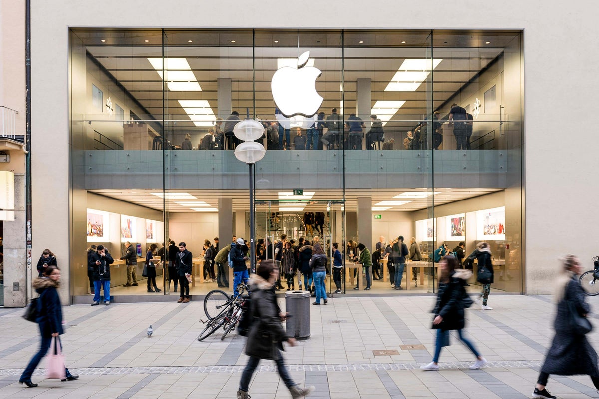 Apple pulls data protection tool from UK after Government security row