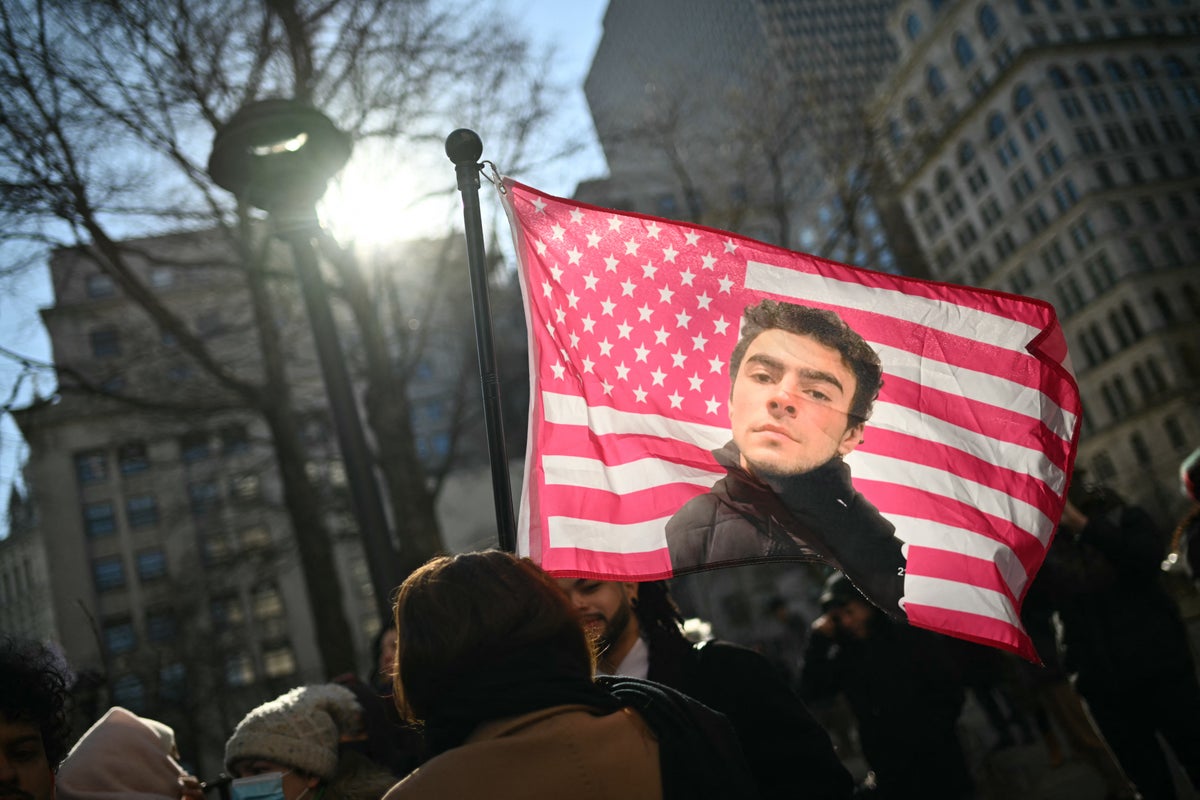 ‘I think what happened was inevitable’: Luigi Mangione’s ardent fans fill NYC streets to cheer suspected killer