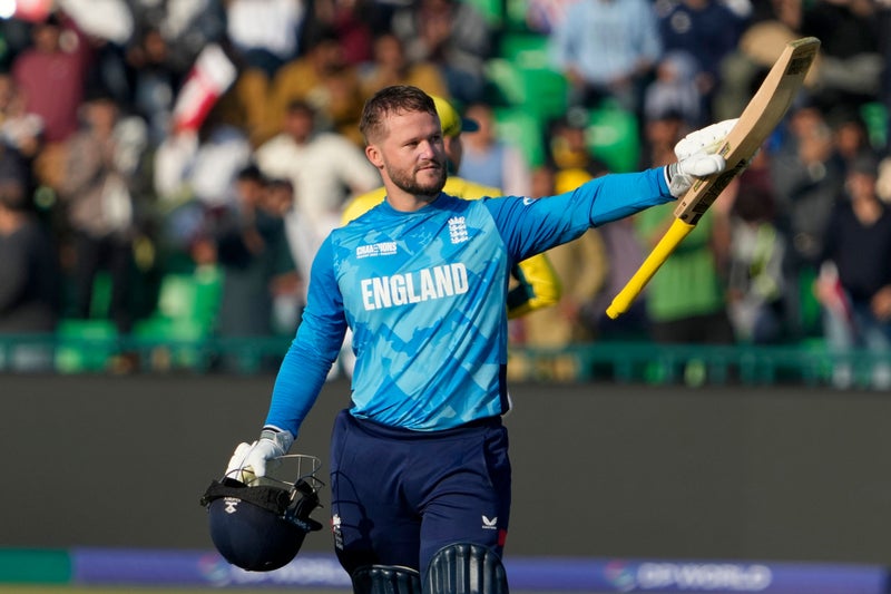 Ben Duckett hits superb 165 as record-breaking England set Australia 352 target