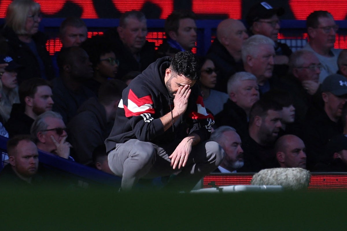Manchester United, Everton draw amid VAR drama