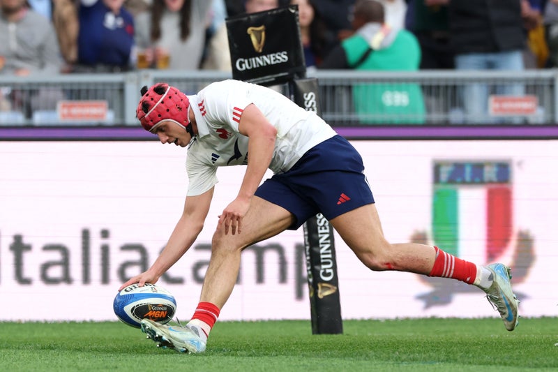 France deliver Six Nations statement in 11-try thrashing of Italy