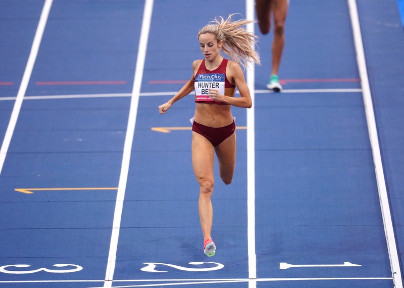 Georgia Hunter-Bell passes ‘first big test’ to retain title at British Indoors